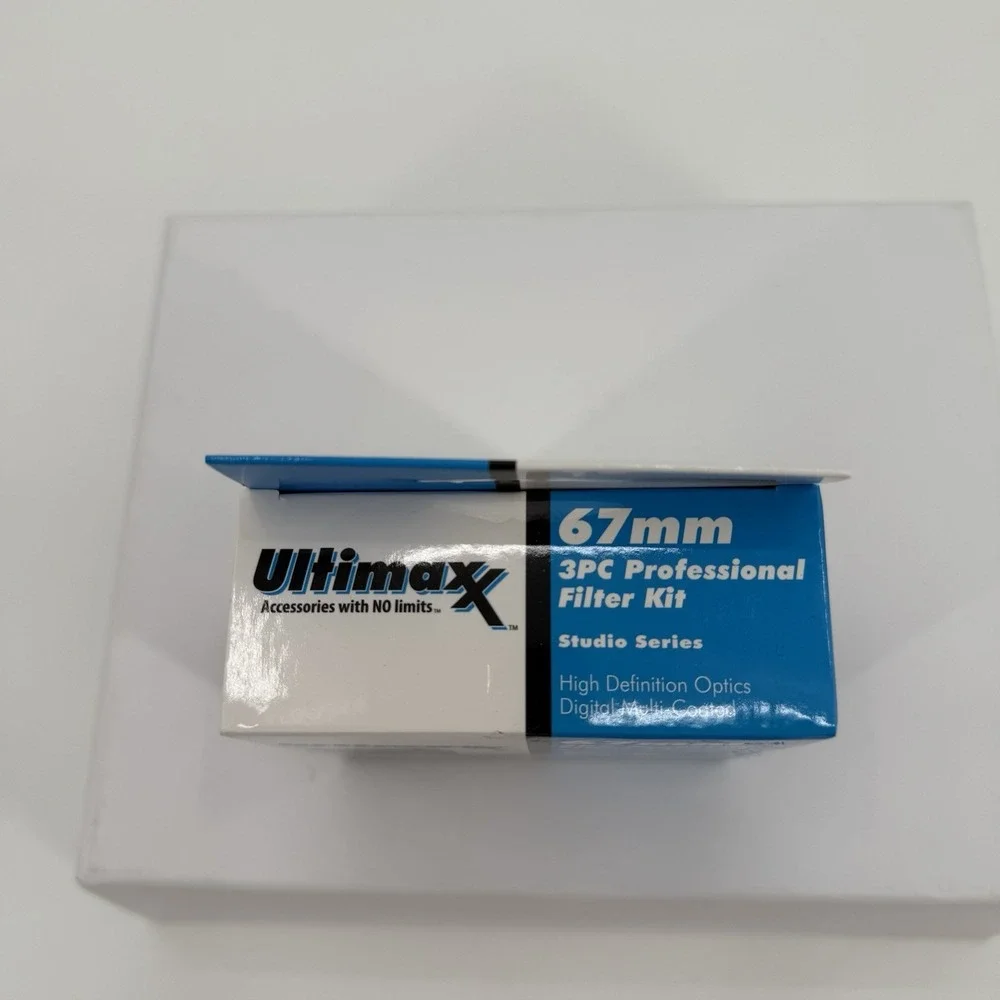 Ultimaxx 58MM 3PC HD Professional Filter Kit Studio Series‎ Open Box